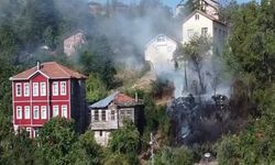 Kastamonu'da tarihi evlerin arasında korkutan yangın