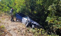 Komşuda Feci Kaza: Otomobil Şarampole Uçtu, 3 Yaralı