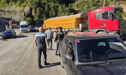 Kastamonu’da feci kaza: Kamyon ile otomobil çarpıştı, 1 yaralı