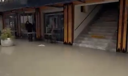 Kastamonu'da sağanak yağış hayatı felç etti, dükkanları su bastı!