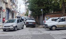 Son Dakika: Taşköprü’de iki araç çarpıştı!