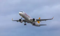 Uçakta susuzluk sona eriyor: Pegasus ve AJet ücretsiz su ikramına başladı