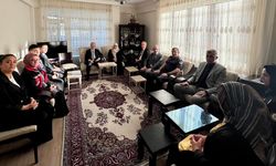 Kastamonu Valisi Dallı’dan Tosya’da Koruyucu Aile Ziyareti
