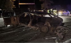 Feci Kaza: 2 Otomobil Çarpıştı, 1 Kişi Hayatını Kaybetti