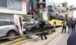 Otobüs durağa daldı: 1 ölü, 4 yaralı!