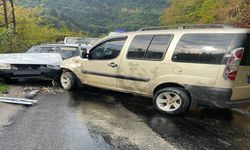 Kastamonu’da korkutan kaza: Sağlık ekipleri sevk edildi