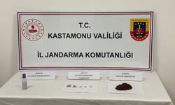 Kastamonu'da jandarmadan uyarıcı madde operasyonu: 2 şahıs tutuklandı