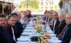 Kastamonu'nun ilçe belediye başkanı esnafla buluştu