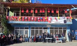 Aşağı Kayı Köyü’nde Cumhuriyet Coşkusu: Köy Meydanında Geleneksel Kutlama