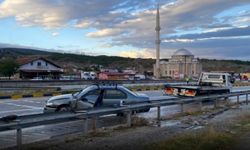Kastamonu'da Kaza: Otomobilin Sürücüsü Yaralandı
