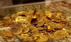 Altın Fiyatlarında Hafif Yükseliş: 17 Kasım 2025 Güncel Altın Tablosu