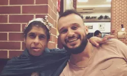 ‘Düğünüm Var’ Videosuyla Tanınmıştı: Bornovalı Ayşo Kalp Kriziyle Hayatını Kaybetti