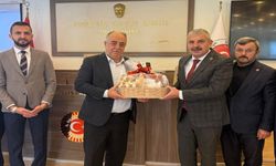 Kastamonulu Siyasetçi Memleketinde Yoğun İlgiyle Karşılandı