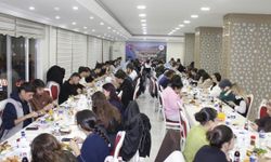 Kastamonu’nun ilçesinde gençlik rüzgarı esti: Kaymakam Uçar öğrencilerle aynı sofrada buluştu