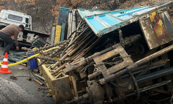 Kastamonu'nun ilçesinde kamyonet devrildi: Sürücü yaralandı