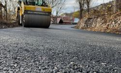 Kastamonu'nun ilçesinde kaymakam yol çalışmalarını yerinde inceledi