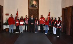 Kızılay Kastamonu'dan Kaymakam Yıldırım'a hayırlı olsun ziyareti