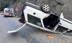 Kastamonu’da korku dolu anlar: Otomobil ters döndü!