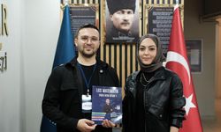 Kastamonulu Matematik öğretmeni Umut Çağlayan ve Bahar Kırcı'dan ders kitabı