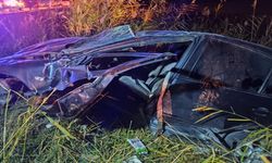 Feci Kazada Mucize Kurtuluş: Otomobil Dümdüz Oldu!