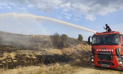 Taşköprü’de Alevler Korkuttu, İtfaiye Ekipleri Zamanla Yarıştı
