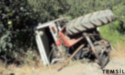 Traktör Devrildi, Sürücü Olay Yerinde Yaşamını Yitirdi