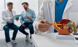 Yaşla birlikte ilerliyor: Kardeşte de bu kanser varsa dikkat!