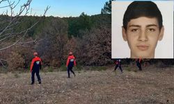15 Yaşındaki Çocuk Ağaçlık Alanda Ölü Bulundu