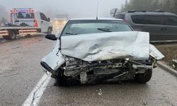 Boyabat’ta İki Araç Çarpıştı: 1 Kişi Hastaneye Kaldırıldı