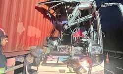 Facia gibi kaza! Yolcu otobüsü TIR’a çarptı, çok sayıda ölü ve yaralı var