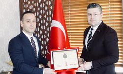 HSK Başmüfettişine İnebolu İstiklal Madalyası Plaketi Takdim Edildi