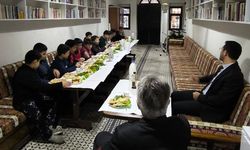 İnebolu Diyanet Gençlik Merkezi’nde Öğrencilere Hem Eğitim Hem Sıcak İkram