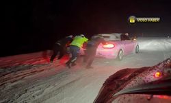 Kastamonu'da araçlar yolda mahsur kaldı: Güvenlik güçleri seferber oldu