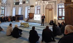 Kastamonu’da Umre Yolcularına Bilgilendirme Semineri Düzenlendi