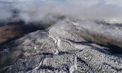 Kastamonu'da kar ve sis birleşti: Büyüleyici manzara havadan görüntülendi