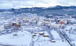 Kastamonu'da kar yağışı ilçeleri beyaza bürüdü