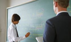 MEB’den öğretmenliğe girişte yeni dönem: Formasyon şartı kalktı