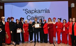 ‘Şapkamla Çağımı Selamlıyorum’ ödülleri Pera Palace’de verildi