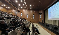 Taşköprü’de gençlere yön veren söyleşi: Özgüven ve başarı konuşuldu