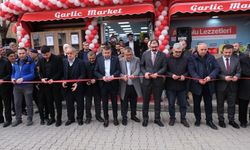 Taşköprü’de Yeni Market Açıldı: Garlic Market’e Yoğun İlgi