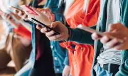 Öğrenciye ÖTV'siz akıllı telefon geliyor: Modeller belli oldu!