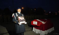 Komşuya acı haber: Üsteğmen hayatını kaybetti