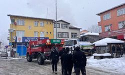 Kastamonu İlçesinde Bir Binanın Çatı Katında Yangın Çıktı
