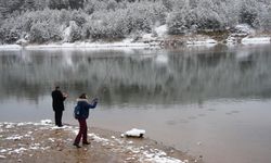 Kastamonu'da Tuzaklı Göleti Kışın Büyüleyici Yüzünü Sergiliyor