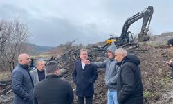 Kastamonu'da AK Parti Heyeti Yangından Etkilenen Köyü Yerinde Ziyaret Etti