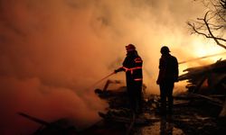 Kastamonu'da feci yangın: 3 ev zarar gördü, 2 samanlık yandı! (Detaylar)