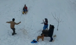 Kastamonu'da Kar Keyfine Sıcak Çay Molası