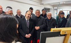 Kastamonu'nun ilçesinde karne sevinci: Protokol öğrencilerin heyecanına ortak oldu