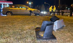 Otomobil direğe çarptı: Kazada 1 kişi yaralandı