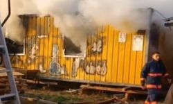 Şantiyede korkutan yangın: Konteyner kül oldu